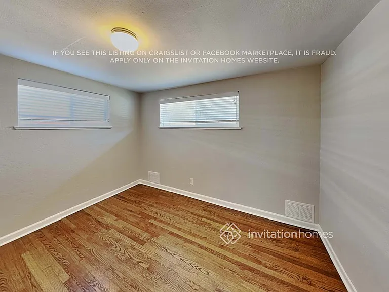 1415 S Depew St — Photo 15