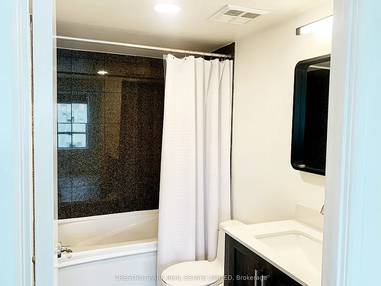18 Harrison Garden Blvd #2504 — Photo 22