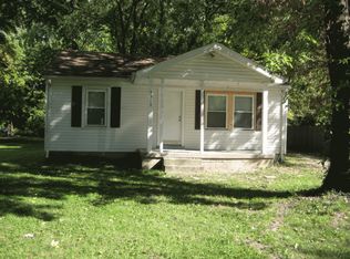 5515 Schooler Ave, Louisville, KY 40219