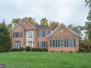 6847 Tanglewood Dr, Warrenton, VA 20187