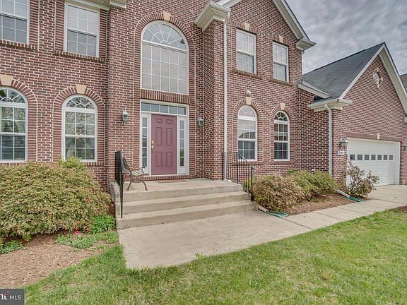 5th image of 3405 McClellan Dr