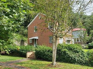 164 Riverside Dr, Welch, WV 24801