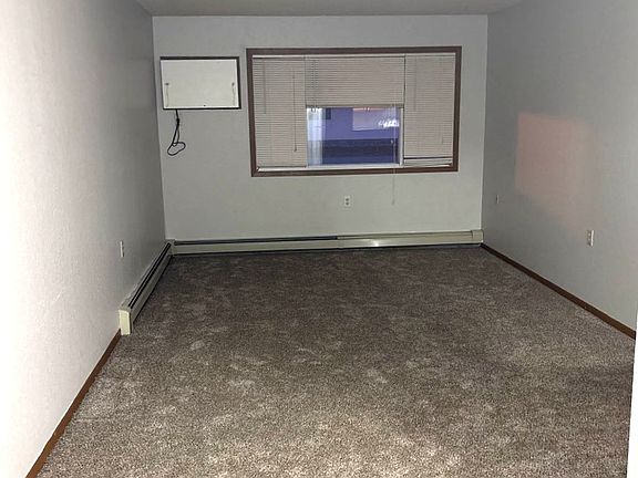 5th image of 1421 Lake Ave NW #16437557