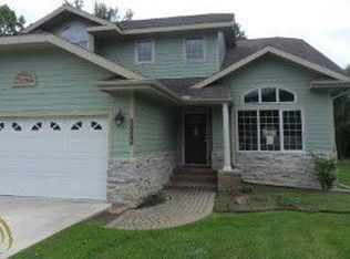 25575 Farmbrook Rd, Southfield, MI 48034