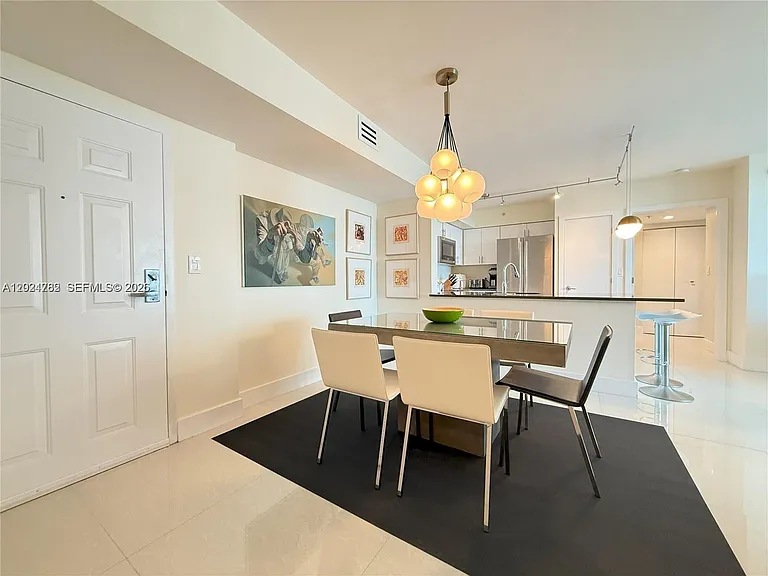 1155 Brickell Bay Dr #2108 — Photo 8