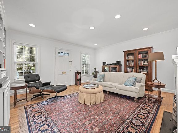 2nd image of 3620 T St NW