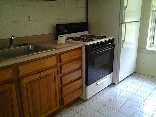 3rd image of 7605 5th Ave #1
