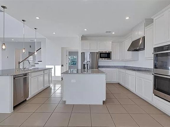 5th image of 3419 Bella Vista Ct