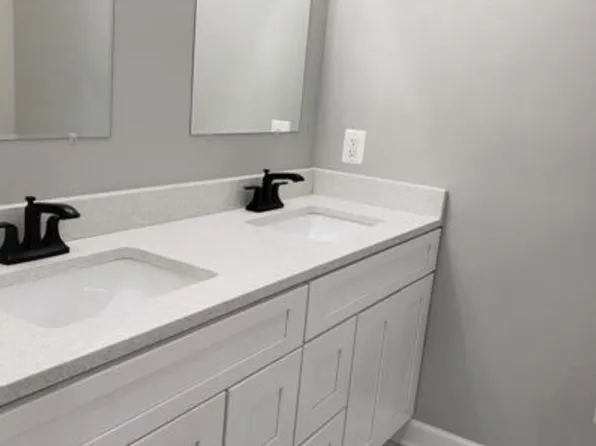 2510 S Walter Reed Dr, Arlington, VA