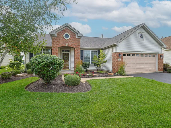 11982 Stonewater Xing, Huntley, IL 60142