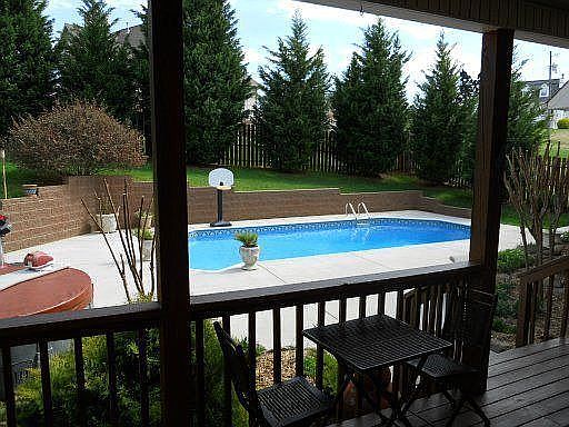 5th image of 7124 Windwhisper Blvd