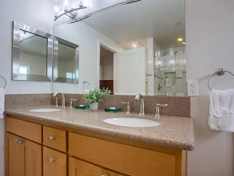 819 Ostend Ct — Photo 22