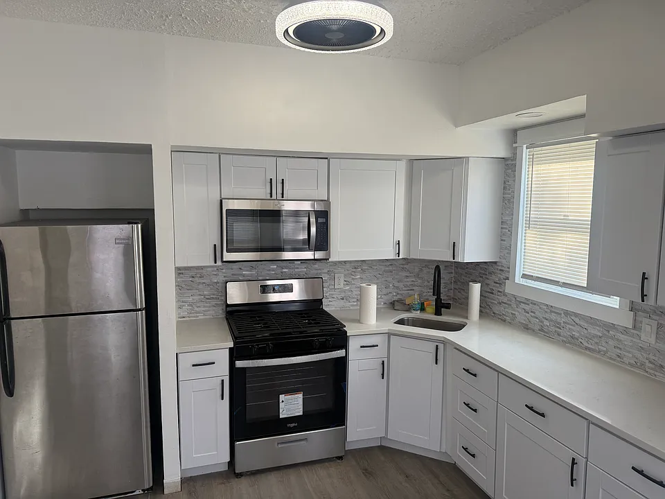 1112 Foulkrod St #2