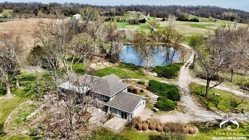 1st image of 25139 Hemphill Rd