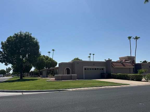 3rd image of 25225 S Glenburn Dr