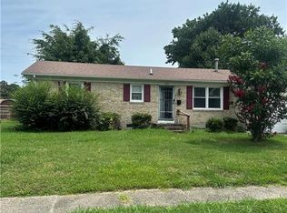 1213 Lakeview Ct, Chesapeake, VA 23323