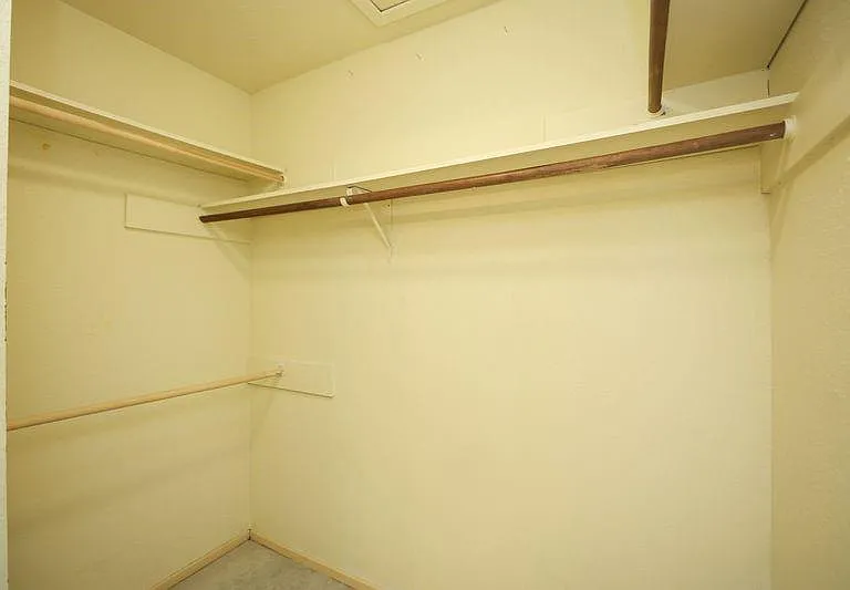 8215 Summer Quail Dr — Photo 23