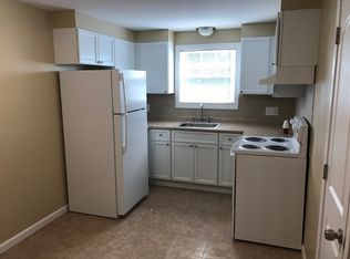 25 Collins St #A3, Westfield, MA 01085