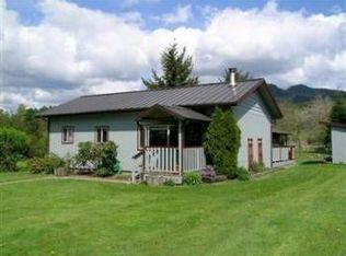 40704 302nd Ave SE, Enumclaw, WA 98022