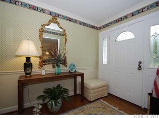 3901 Braxton Dr, Charlotte, NC 28226