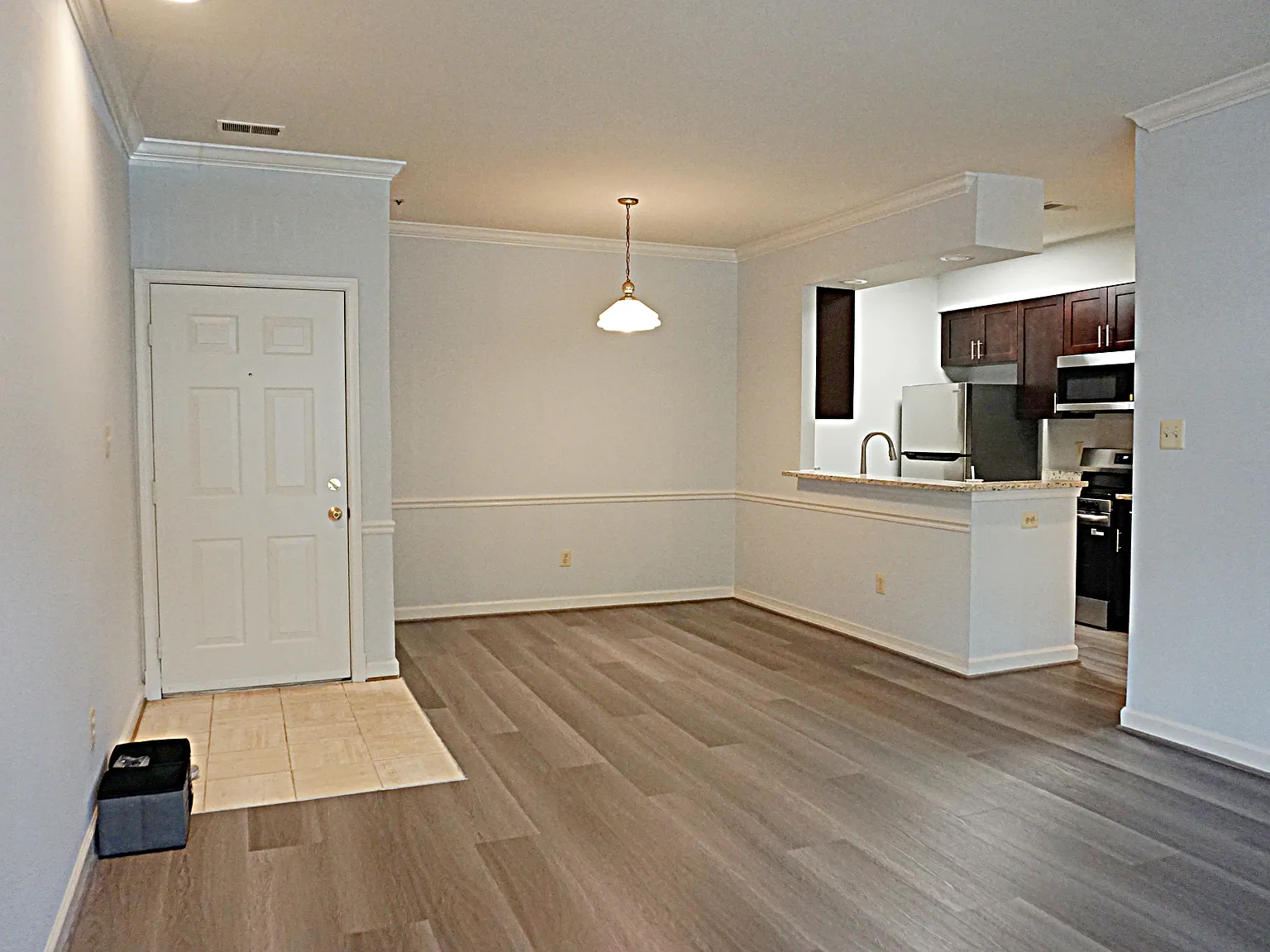2 bed, 953 sqft, $2,500 — Photo 4