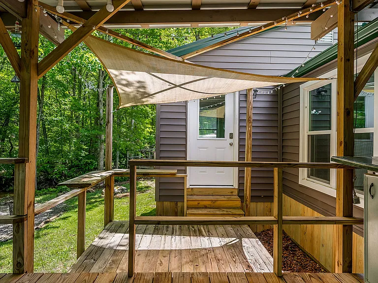 1048 Sitting Bull Point — Photo 23
