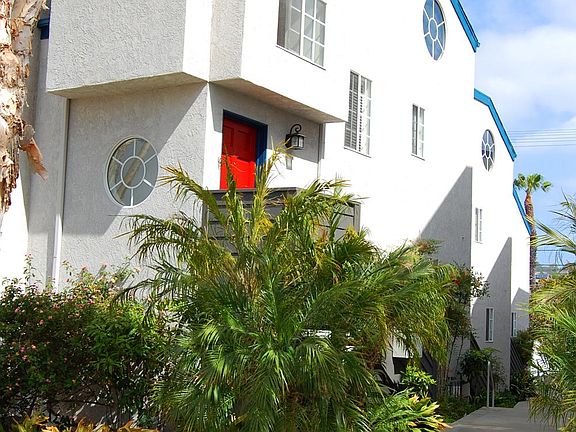 2nd image of 1736 Thomas Ave #2