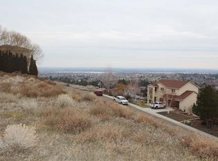 143 Meadow Hills Dr, Richland, WA