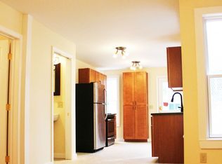 39 Peru St, Burlington, VT 05401