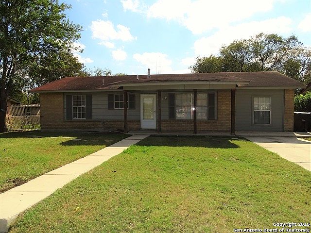 1st image of 2726 Hicks Ave