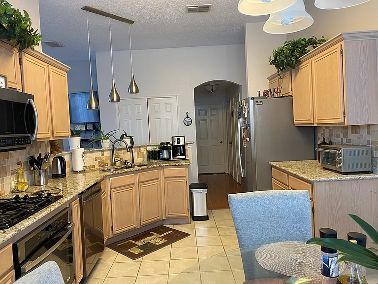 4600 Spanishmoss Dr — Photo 25