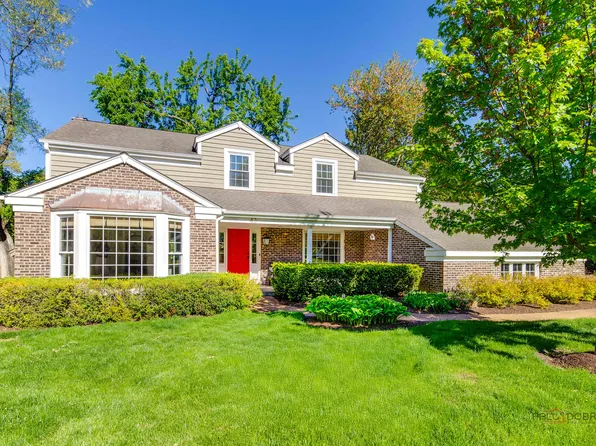 43 Canterbury Rd, Lincolnshire, IL 60069