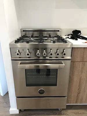 Rented by Urban Real Estate Property Group Inc | media 15