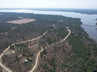 L15 Timber Bay, Lyndon Station, WI 53944