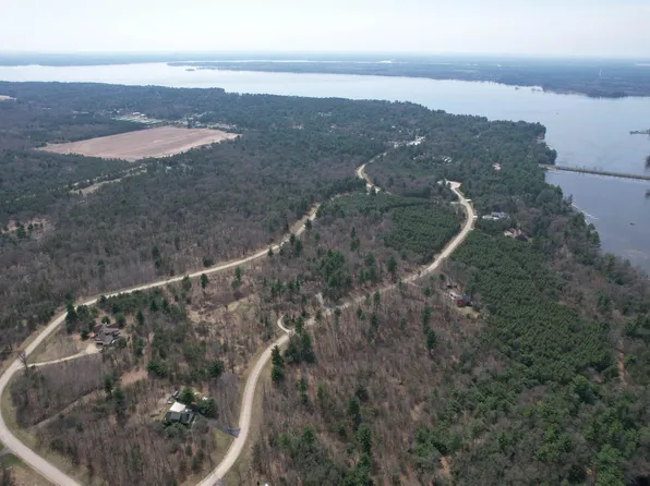 L15 Timber Bay, Lyndon Station, WI 53944