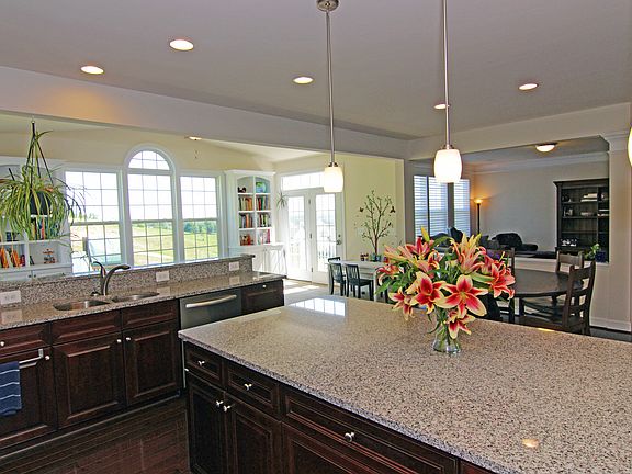 LOVE this huge island!