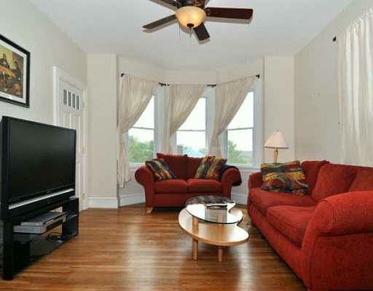 Front room/living room