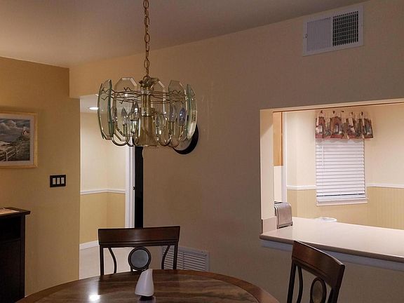 5th image of 240 Hammock Shore Dr APT 302