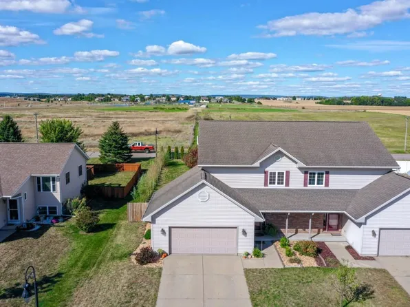 2011 Nighthawk Lane, Sauk City, WI 53583