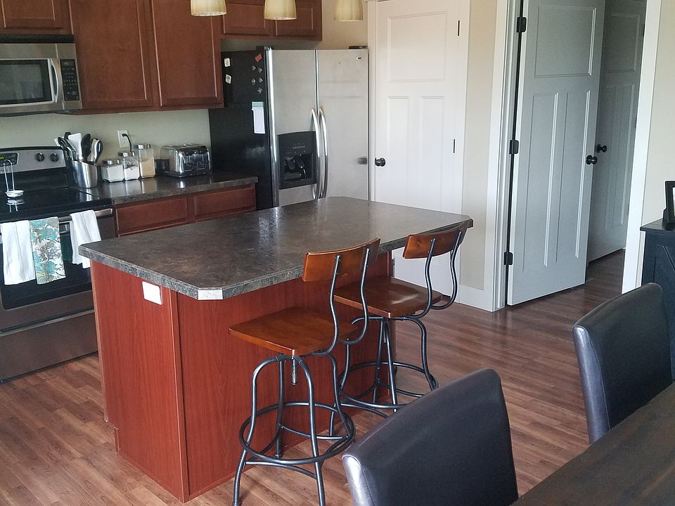 1st image of 1312 Blackberry Way