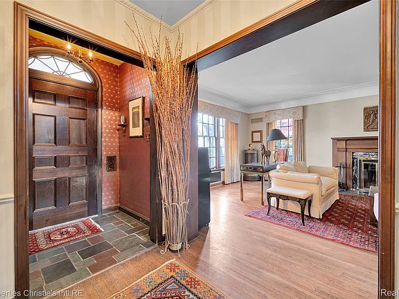 5th image of 19635 Shrewsbury Rd