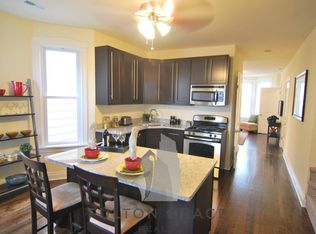 2707 N Ridgeway Ave #2MC, Chicago, IL 60647