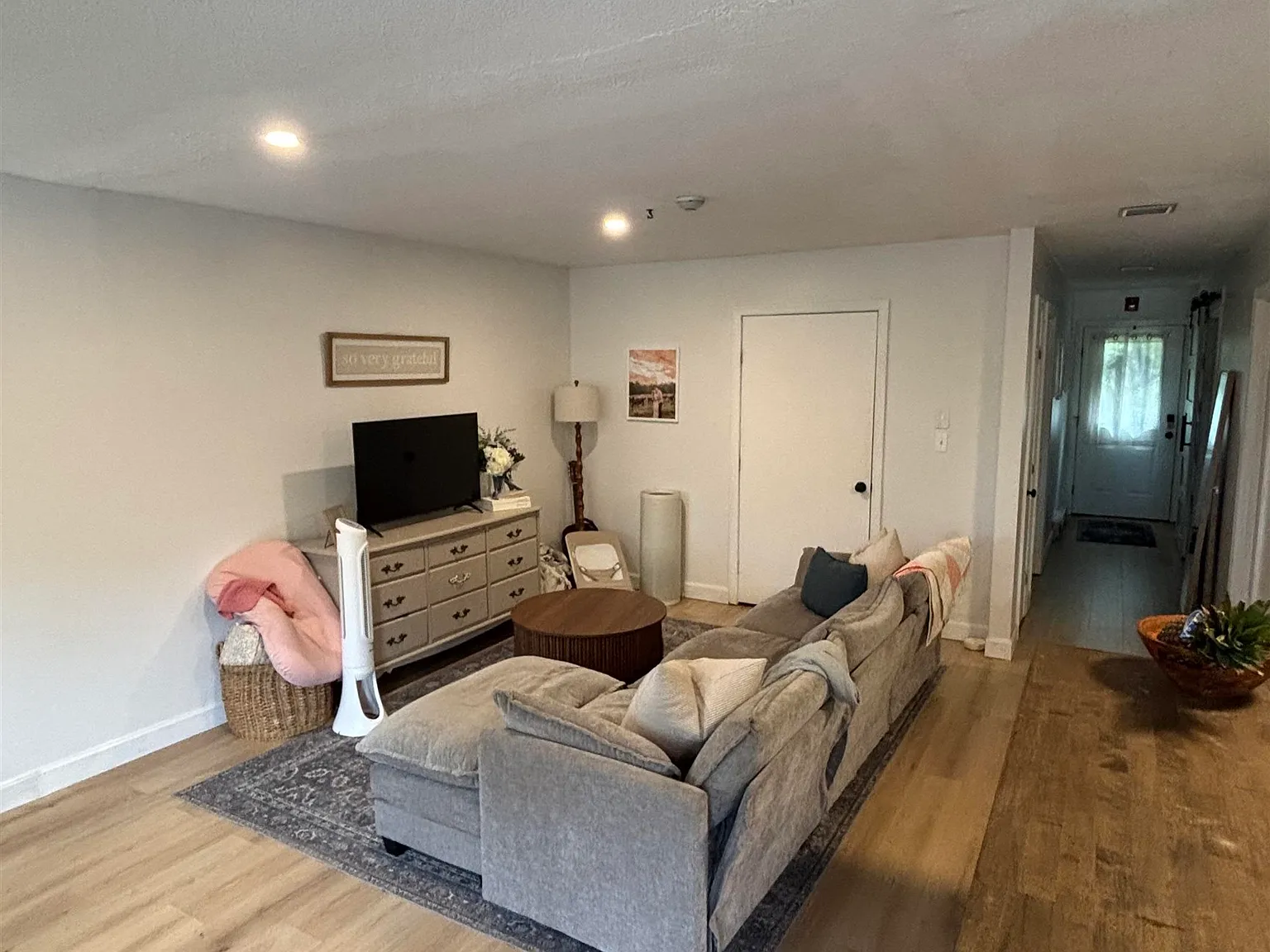 1 bed, 1.0 bath, 800 sqft, $1,800 — Photo 4