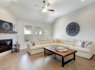 187 Patriot Dr, Buda, TX 78610