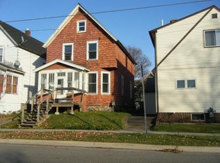 617 Pine St, Sault Sainte Marie, MI 49783