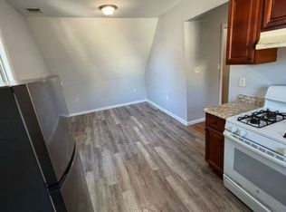 94 S 12th St #3A, Newark, NJ 07107
