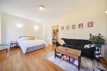 Rented by Living New York