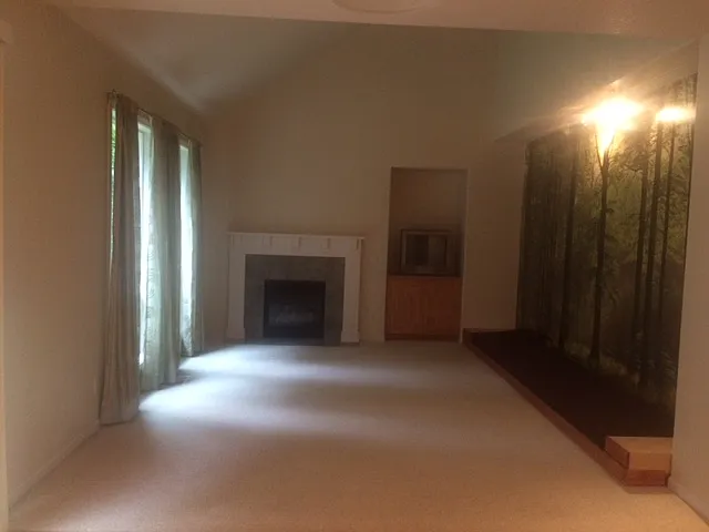 Building Photo - 1541 SE 53rd Ave