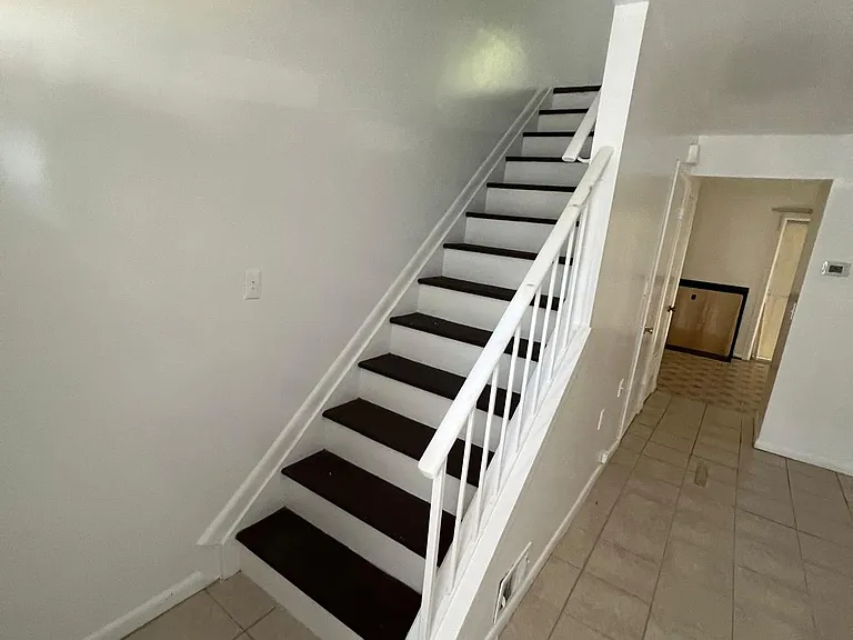 3665 Tavern Way — Photo 3
