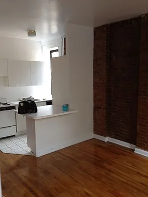 Rented by AJ Clarke | media 44